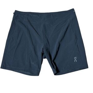 On running on cloud mens hybrid shorts black inner tight only xxl